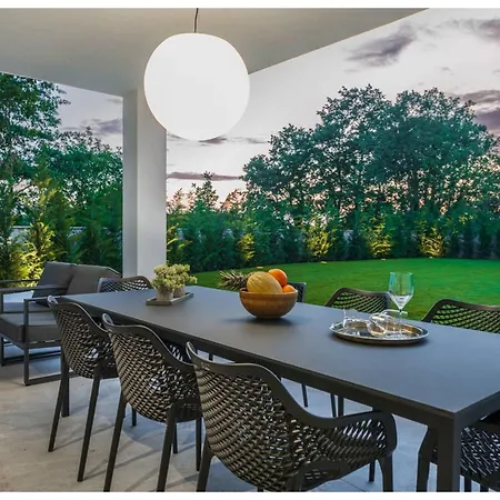Boem Retreat - Timeless Elegance Just Steps From The Mediterranean * Agde